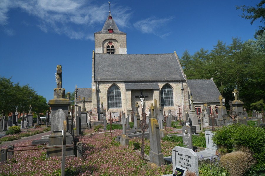 Steenkerke langs de Kasteelroute