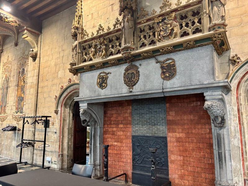 Nog een knappe zaal in het stadhuis van Oudenaarde