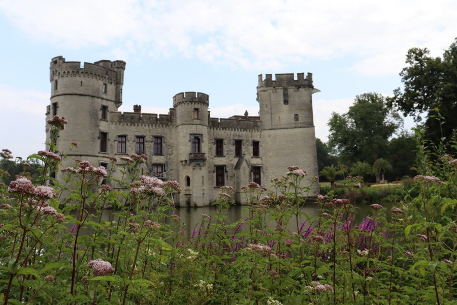 Kasteel in de Planentuin