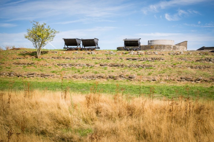 Karretjes voor dwangarbeid in Fort Breendonk