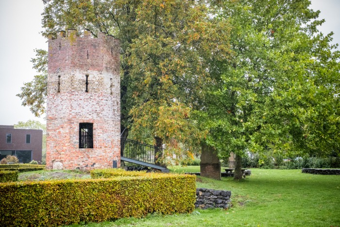 Een gereconstruceerde Romeinse toren