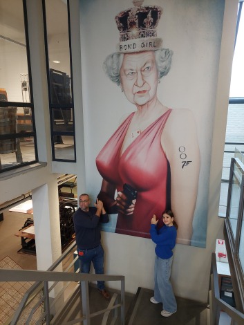 Zelfs de Queen komt naar het Speelkaartenmuseum