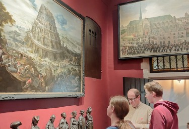 De toren van Babel in het kunstkabinet