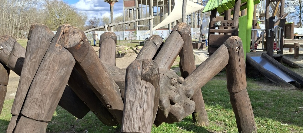 Speeltuin en schachtbok van Terhills