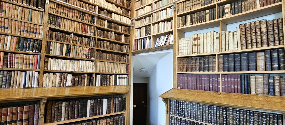 Sacred Books Brugge