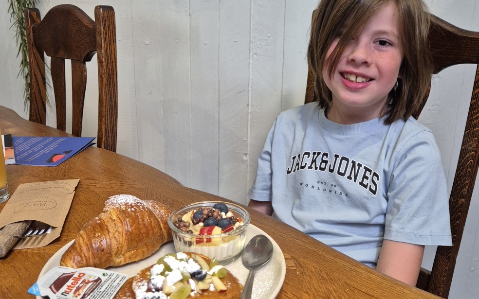 kids brunch