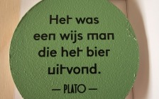 Foto's maken bij de quote-muur